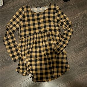 Black and Tan Checkered Long Sleeve Tunic